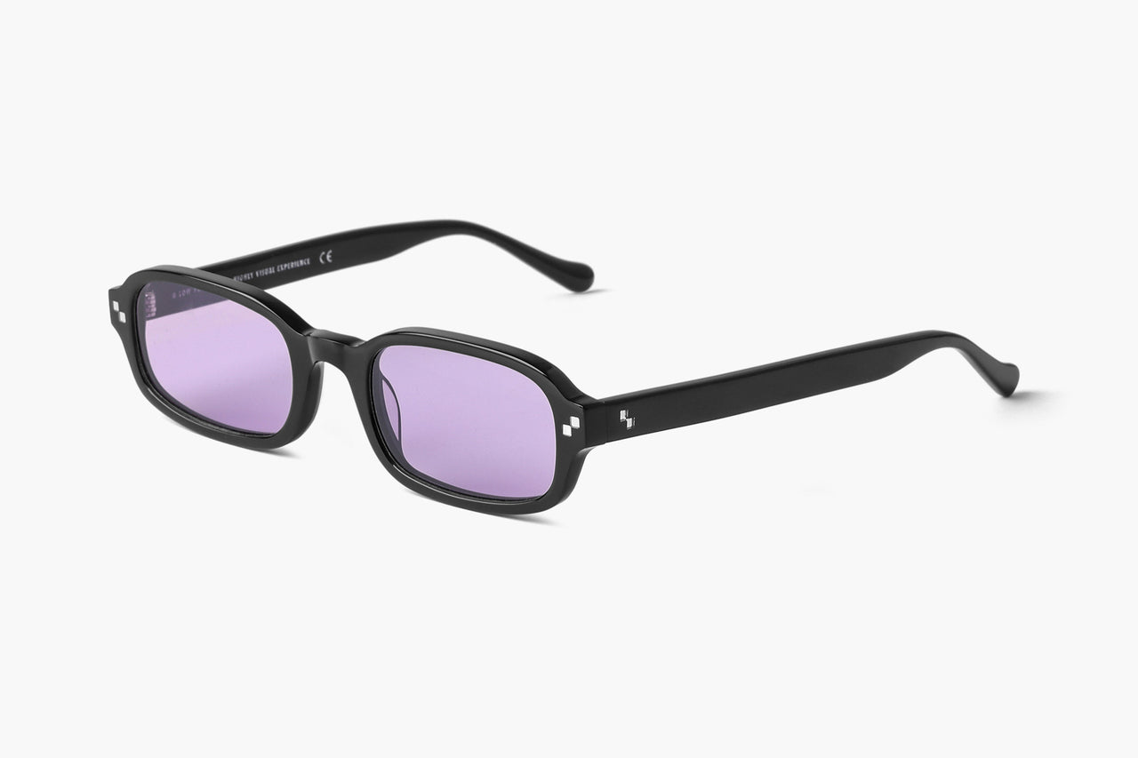 radio eyewear sound bite sunglasses – a fusion of iconic y2k style and modern design. these sunglasses feature a handcrafted cellulose acetate frame and top-notch nylon lenses for uv protection.